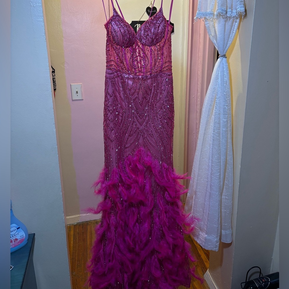 Sheer Bodice V-neck Mermaid Dress Embellished Feathers and Beads by LaDivine - Picture 3 of 5